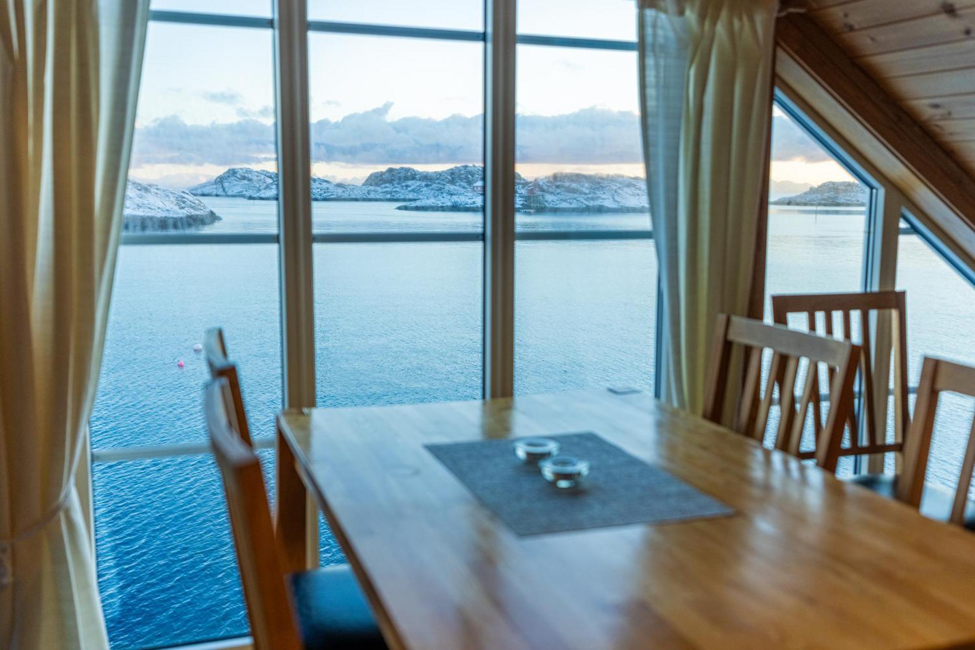 Henningsvaer Rorbuer 호텔 외부 사진