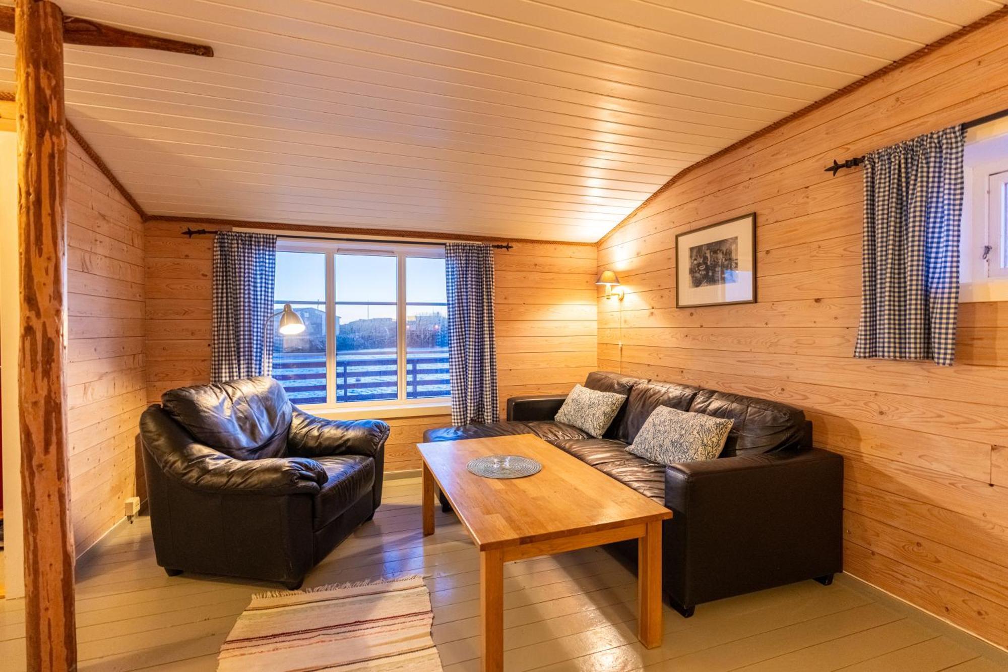 Henningsvaer Rorbuer 호텔 외부 사진