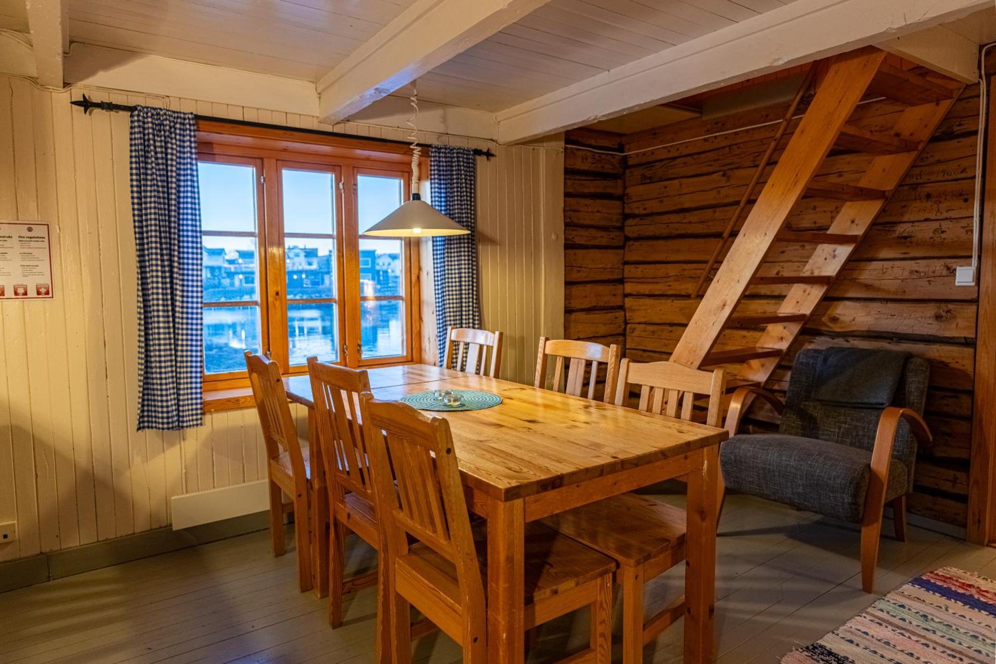 Henningsvaer Rorbuer 호텔 외부 사진
